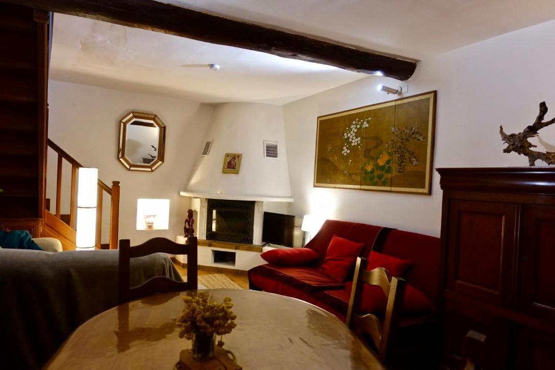 Charmante Maison A Saint Guilhem Le Desert Dış mekan fotoğraf